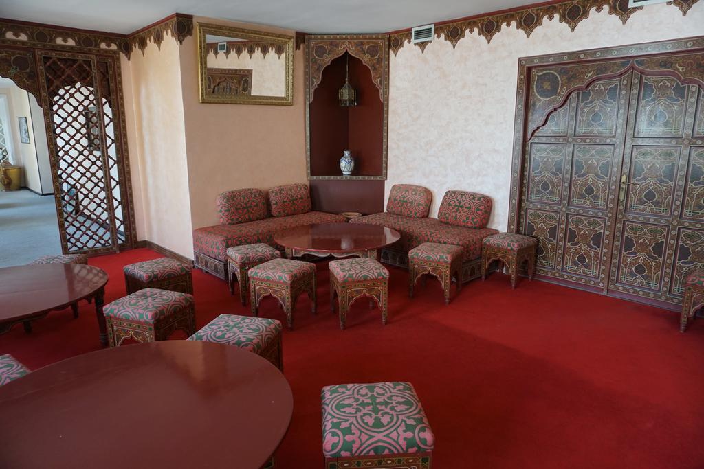 Hotel Zelis Asilah Exterior foto